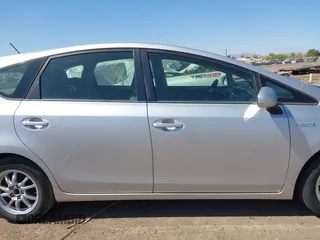 2014 Toyota Prius Two with VIN JTDZN3EU2EJ003764, listed as a IAAI auction lot 42018435 with 266,251 mi miles and . Bid and sale history available at DreamBid. Image 13.