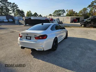 2017 BMW M4 with VIN WBS3R9C35HA014021, listed as a Copart auction lot 76403244 with 77,986 mi miles and Clean Title. Bid and sale history available at carsss.com. Image 4.