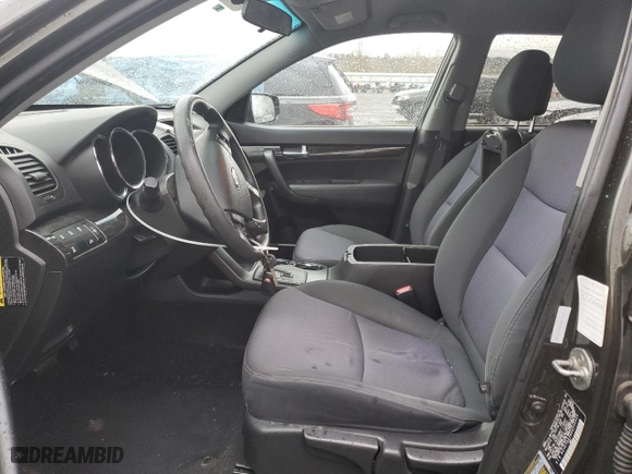 2013 Kia Sorento LX with VIN 5XYKTDA28DG330959, listed as a Copart auction lot 47988395 with 94,071 mi miles and Salvage Title. Bid and sale history available at carsss.com. Image 7.