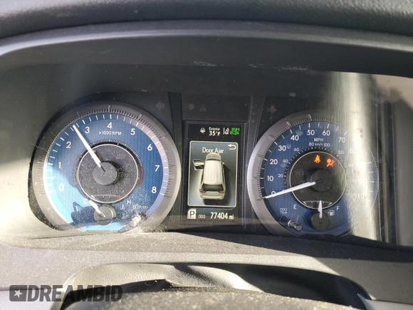 2020 Toyota Sienna XLE with VIN 5TDDZ3DC0LS243886, listed as a Copart auction lot 43464265 with 77,404 mi miles and Salvage title. Bid and sale history available at DreamBid. Image 9.