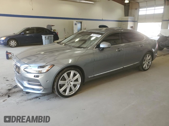 2018 Volvo S90 Inscription with VIN LVY992ML7JP019725, listed as a Copart auction lot 50724165 with 237,757 mi miles and Clean Title. Bid and sale history available at carsss.com. Image 1.