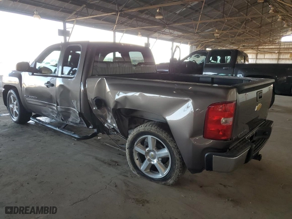 2008 Chevrolet Silverado 1500 LT w/1LT with VIN 1GCEC19J78Z152864, listed as a Copart auction lot 53004235 with 171,276 mi miles and Salvage Title. Bid and sale history available at carsss.com. Image 2.