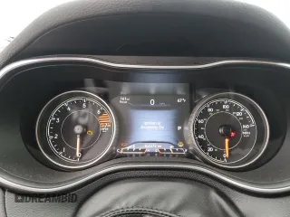 2019 Jeep Cherokee Limited с VIN 1C4PJLDB1KD416188, выставлен на аукционе Copart как лот 79232114 с пробегом 103 372 миль миль и Списание • Salvage title. История ставок и продаж доступна на DreamBid. Изображение 9.