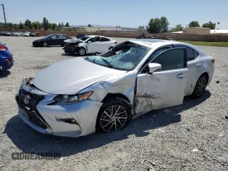 2016 Lexus ES 330 z VIN 58ABK1GG4GU012963, wystawiony jako Copart lot #57425185 z przebiegiem 124 565 mil mil oraz Szkoda całkowita • Salvage title. Historia ofert i sprzedaży dostępna na DreamBid. Obrazek 1.