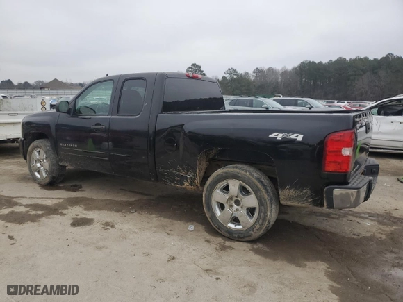 2011 Chevrolet Silverado 1500 LT with VIN 1GCRKSE31BZ154781, listed as a Copart auction lot 45998415 with NaN miles and Salvage Title. Bid and sale history available at carsss.com. Image 2.