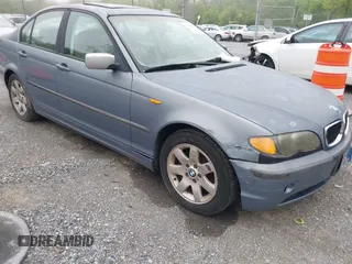 2004 BMW 3 Series 325i with VIN WBAEV33494KR35113, listed as a IAAI auction lot 42170200 with 153,671 mi miles and . Bid and sale history available at carsss.com. Image 1.