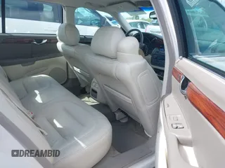 2003 Cadillac DeVille z VIN 1G6KD54Y23U221187, wystawiony jako IAAI lot #42339315 z przebiegiem 82 681 mil mil oraz . Historia ofert i sprzedaży dostępna na DreamBid. Obrazek 8.