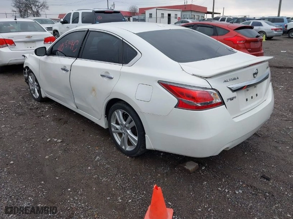 2014 Nissan Altima 3.5 SL with VIN 1N4BL3AP9EC263712, listed as a IAAI auction lot 41554943 with 53,378 mi miles. Bid and sale history available at carsss.com. Image 3.