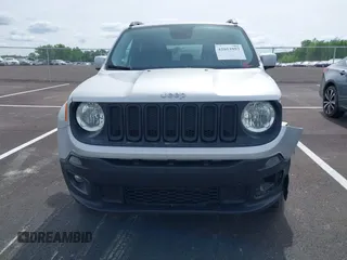 2017 Jeep Renegade Latitude z VIN ZACCJBBB6HPG40367, wystawiony jako IAAI lot #42053957 z przebiegiem 105 893 mil mil oraz . Historia ofert i sprzedaży dostępna na DreamBid. Obrazek 11.