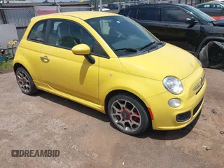 2013 FIAT 500 Sport z VIN 3C3CFFBR0DT618703, wystawiony jako IAAI lot #42521829 z przebiegiem 156 258 mil mil oraz . Historia ofert i sprzedaży dostępna na DreamBid. Obrazek 1.