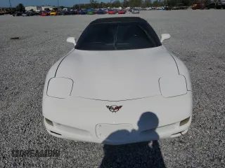 1998 Chevrolet Corvette with VIN 1G1YY32G3W5107832, listed as a Copart auction lot 83642384 with 106,433 mi miles and Salvage Title. Bid and sale history available at carsss.com. Image 5.