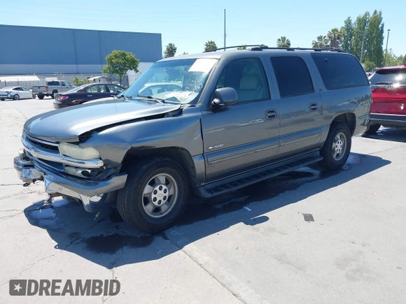 2000 Chevrolet Suburban LS with VIN 3GNFK16T3YG150971, listed as a IAAI auction lot 42333901 with 221,712 mi miles and . Bid and sale history available at DreamBid. Image 2.