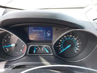 2013 Ford Escape SE with VIN 1FMCU9GX0DUA54515, listed as a IAAI auction lot 42330534 with 113,484 mi miles and . Bid and sale history available at DreamBid. Image 7.