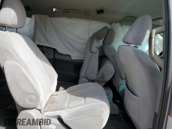 2015 Toyota Sienna LE AAS with VIN 5TDKK3DC7FS652662, listed as a Copart auction lot 49272325 with 129,652 mi miles and Salvage Title. Bid and sale history available at DreamBid. Image 11.