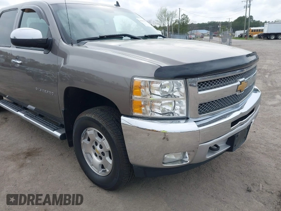 2013 Chevrolet Silverado 1500 LT with VIN 3GCPKSE74DG332907, listed as a IAAI auction lot 41951755 with 214,211 mi miles. Bid and sale history available at carsss.com. Image 6.