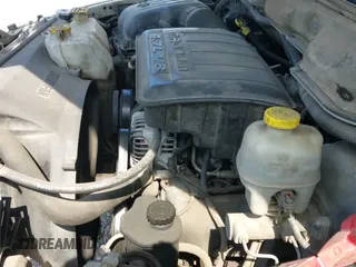 2006 Dodge 1500 ST z VIN 1D7HA16N46J157001, wystawiony jako IAAI lot #43228631 z przebiegiem 174 529 mil mil oraz . Historia ofert i sprzedaży dostępna na DreamBid. Obrazek 13.