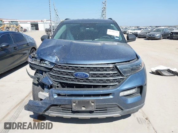 2020 Ford Explorer XLT with VIN 1FMSK7DH9LGC30705, listed as a IAAI auction lot 41791732 with 101,242 mi miles. Bid and sale history available at carsss.com. Image 13.