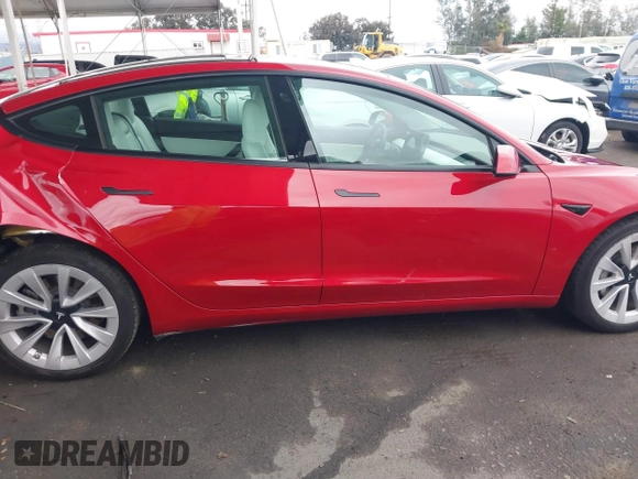 2021 Tesla Model 3 Long Range with VIN 5YJ3E1EB3MF862392, listed as a IAAI auction lot 41765987 with 51,915 mi miles and . Bid and sale history available at DreamBid. Image 12.