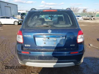 2008 Suzuki SX4 with VIN JS2YB413285101655, listed as a IAAI auction lot 41552760 with 180,736 mi miles. Bid and sale history available at carsss.com. Image 15.