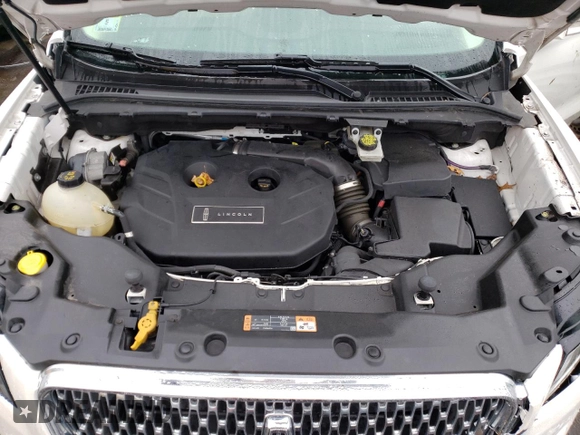 2019 Lincoln MKC Reserve with VIN 5LMCJ3D99KUL12875, listed as a Copart auction lot 49184785 with Not Provided miles and Salvage Title. Bid and sale history available at DreamBid. Image 12.