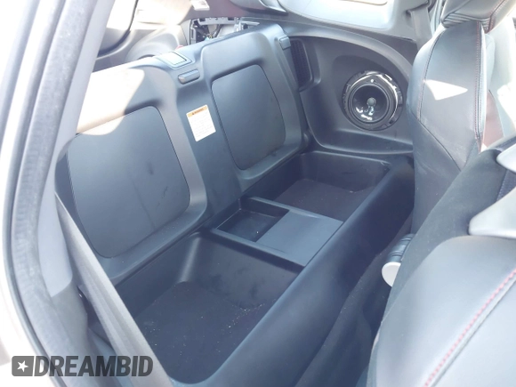 2015 Honda CR-Z EX with VIN JHMZF1C62FS002209, listed as a IAAI auction lot 41291326 with 73,301 mi miles and . Bid and sale history available at DreamBid. Image 8.