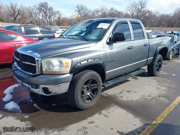 2008 Dodge Ram 1500 SLT with VIN 1D7HU182X8S631928, listed as a IAAI auction lot 41736124 with 235,234 mi miles. Bid and sale history available at carsss.com. Image 17.