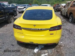 2016 Tesla Model S 70 kWh Battery with VIN 5YJSA1E14GF141579, listed as a IAAI auction lot 42209119 with 105,947 mi miles and . Bid and sale history available at carsss.com. Image 15.