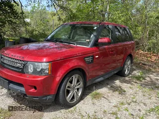 2013 Land Rover Range Rover Sport HSE LUX with VIN SALSK2D49DA805287, listed as a Copart auction lot 55334755 with 101,587 mi miles and Clean Title. Bid and sale history available at carsss.com. Image 2.