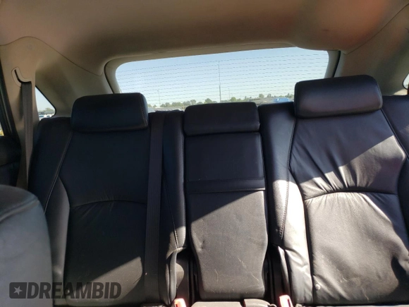 2008 Lexus RX 350 z VIN 2T2GK31U38C050058, wystawiony jako Copart lot #57865865 z przebiegiem 152 205 mil mil oraz Czysty tytuł • Clean title. Historia ofert i sprzedaży dostępna na DreamBid. Obrazek 10.