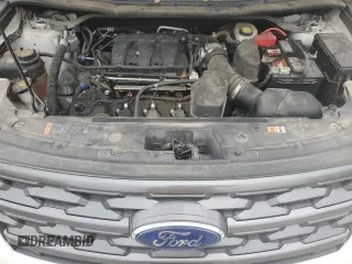 2019 Ford Explorer XLT with VIN 1FM5K8D88KGB05292, listed as a Copart auction lot 59758145 with 97,353 mi miles and Salvage title. Bid and sale history available at DreamBid. Image 12.
