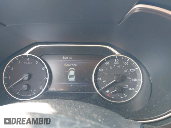 2017 Nissan Maxima SR with VIN 1N4AA6AP6HC377478, listed as a IAAI auction lot 41905217 with 121,071 mi miles and . Bid and sale history available at DreamBid. Image 7.