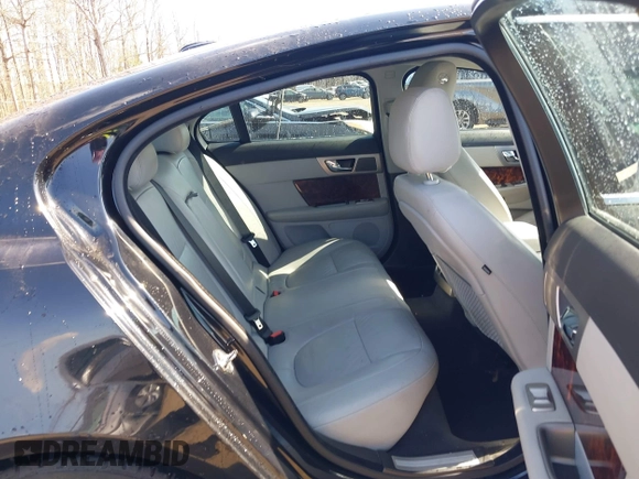 2011 Jaguar XF with VIN SAJWA0FB7BLS01476, listed as a IAAI auction lot 41662462 with 128,048 mi miles. Bid and sale history available at carsss.com. Image 8.