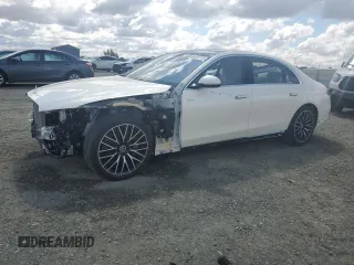 2022 Mercedes-Benz S 500 z VIN W1K6G6DB5NA071206, wystawiony jako Copart lot #56855115 z przebiegiem 18 314 mil mil oraz Szkoda całkowita • Salvage title. Historia ofert i sprzedaży dostępna na DreamBid. Obrazek 1.