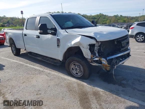 2022 Ford F-250 XL z VIN 1FT7W2BN6NEF62982, wystawiony jako IAAI lot #42086401 z przebiegiem 106 450 mil mil oraz . Historia ofert i sprzedaży dostępna na DreamBid. Obrazek 1.