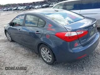2015 Kia Forte LX with VIN KNAFX4A64F5271782, listed as a IAAI auction lot 41981939 with Not Provided miles. Bid and sale history available at carsss.com. Image 3.