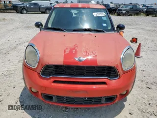 2011 MINI Countryman S with VIN WMWZC3C55BWH98129, listed as a Copart auction lot 57237285 with 137,508 mi miles and Clean title. Bid and sale history available at DreamBid. Image 5.