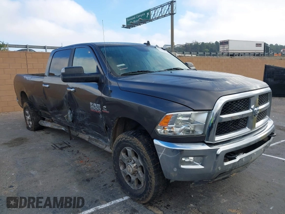 2017 Ram 2500 SLT z VIN 3C6UR5JL4HG570952, wystawiony jako IAAI lot #41456094 z przebiegiem 245 785 mil mil oraz . Historia ofert i sprzedaży dostępna na DreamBid. Obrazek 1.
