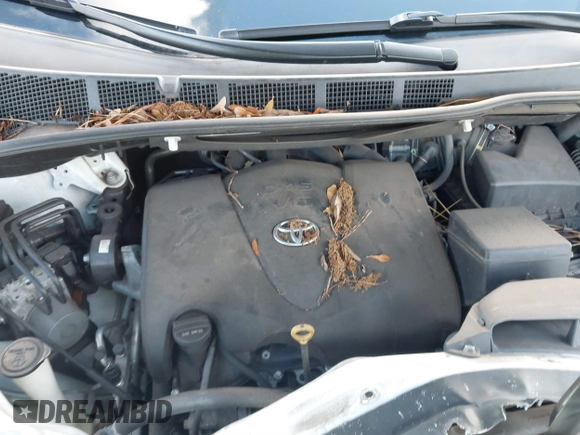 2017 Toyota Sienna XLE Auto Access Seat with VIN 5TDYZ3DC8HS766601, listed as a IAAI auction lot 41232878 with 133,861 mi miles. Bid and sale history available at carsss.com. Image 10.