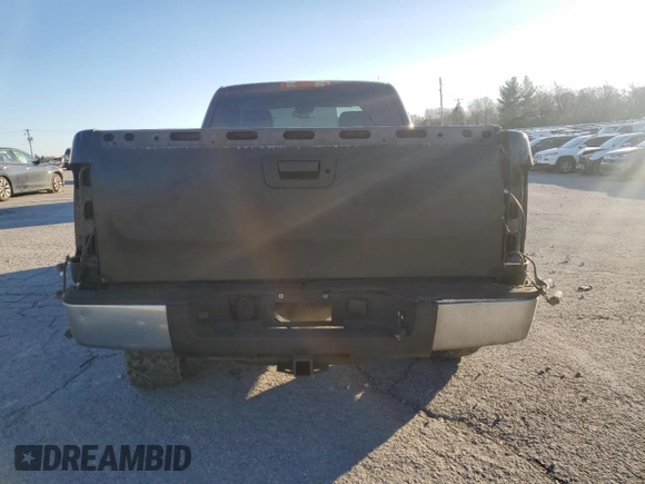 2007 Chevrolet Silverado 1500 LTZ with VIN 2GCEC19J771619899, listed as a Copart auction lot 82146584 with 295,538 mi miles and Non Repairable. Bid and sale history available at carsss.com. Image 6.