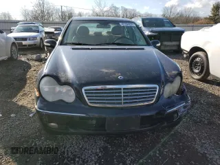 2002 Mercedes-Benz C 230/260/280/320 with VIN WDBRF61J42F262487, listed as a Copart auction lot 47354225 with 128,238 mi miles and Salvage Title. Bid and sale history available at DreamBid. Image 5.