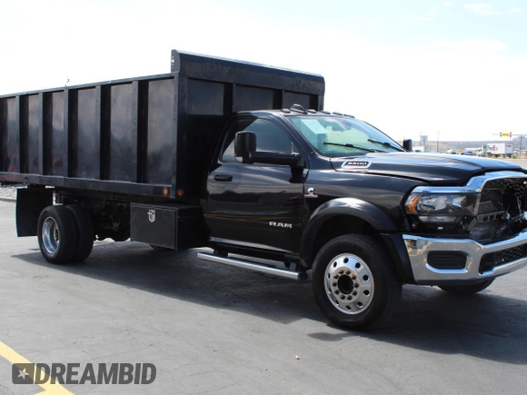 2022 Ram 5500 Tradesman с VIN 3C7WRNDL4NG103171, выставлен на аукционе Copart как лот 64131145 с пробегом 68 557 миль миль и Списание • Salvage title. История ставок и продаж доступна на DreamBid. Изображение 1.