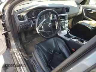 2018 Volvo V60 Dynamic with VIN YV140MEL2J2379191, listed as a Copart auction lot 56674385 with Not provided miles and Salvage title. Bid and sale history available at DreamBid. Image 8.