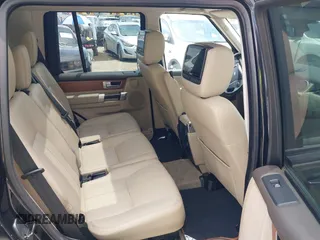 2016 Land Rover LR4 HSE with VIN SALAG2V68GA796101, listed as a IAAI auction lot 42578555 with 132,376 mi miles and . Bid and sale history available at DreamBid. Image 8.