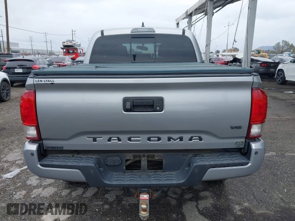 2017 Toyota Tacoma SR5 with VIN 3TMCZ5AN5HM060763, listed as a IAAI auction lot 41783899 with 93,926 mi miles. Bid and sale history available at carsss.com. Image 16.