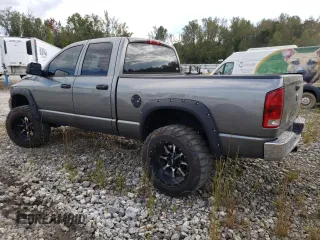 2005 Dodge Ram 2500 SLT with VIN 3D7KS28CX5G713218, listed as a Copart auction lot 74543564 with 324,072 mi miles and Salvage Title. Bid and sale history available at carsss.com. Image 2.