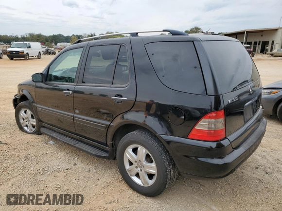 2005 Mercedes-Benz M-Class 3.7L with VIN 4JGAB57E05A518135, listed as a Copart auction lot 59632804 with 254,357 mi miles and Salvage Title. Bid and sale history available at carsss.com. Image 2.