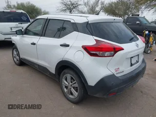 2020 Nissan Kicks S with VIN 3N1CP5BV8LL476537, listed as a IAAI auction lot 41536873 with 68,309 mi miles and . Bid and sale history available at carsss.com. Image 3.