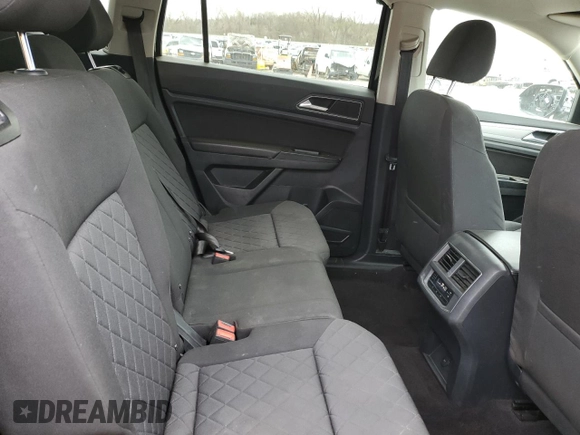 2018 Volkswagen Atlas S with VIN 1V2AP2CA4JC519759, listed as a Copart auction lot 49865655 with 135,124 mi miles and Clean title. Bid and sale history available at DreamBid. Image 11.