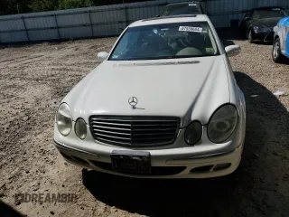 2005 Mercedes-Benz E 5.0L with VIN WDBUF70J25A682042, listed as a Copart auction lot 42377605 with 184,808 mi miles and Non Repairable. Bid and sale history available at carsss.com. Image 5.