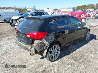 2011 Kia Forte SX с VIN KNAFW5A3XB5338328, выставлен на аукционе IAAI как лот 41403807 с пробегом 178 419 миль миль и . История ставок и продаж доступна на DreamBid. Изображение 4.